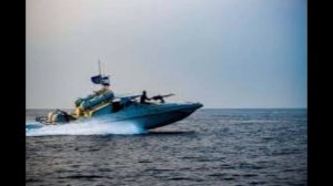 Тегеран призвал суда в Ормузском проливе сотрудничать с ВМС Ирана