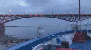 Саратовский мост в ночной подсветке