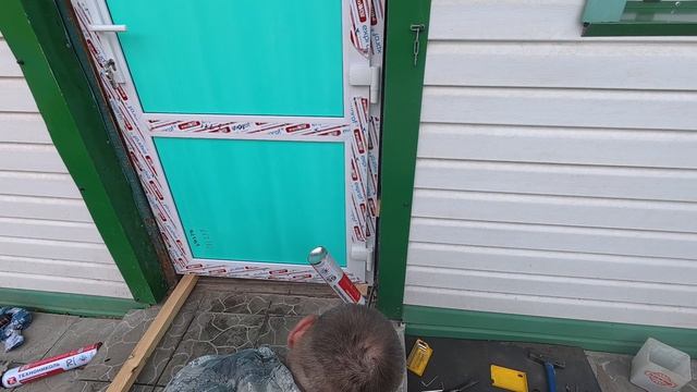 Все не по моему. Не слушает советы.