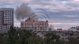 ‼️🇷🇺🇺🇦 Враг атаковал Белгород: повреждена многоэтажка

▪️Начался пожар, на месте работают операт