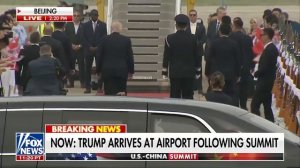 Трамп покинул Китай после встречи с Си Цзиньпином.

Президент США вылетел из Пекина.