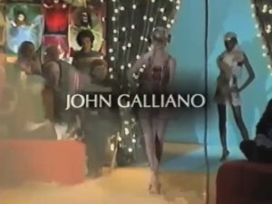 Показ женской коллекции John Galliano весна-лето 1997. Часть 1.