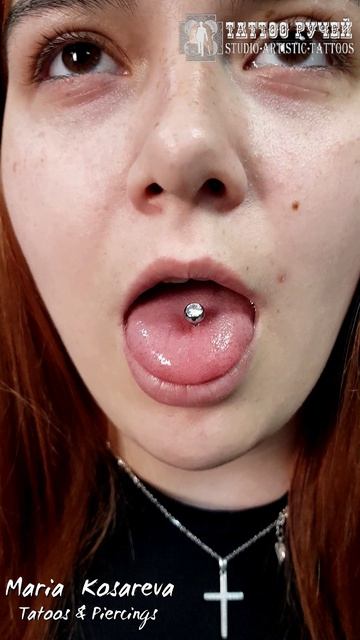♦ Пирсинг языка для Кати