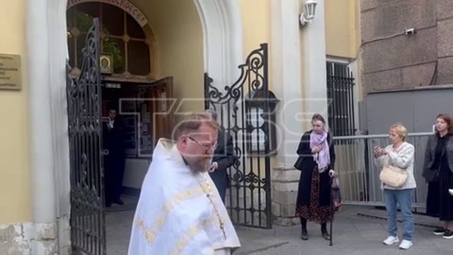 Прощание с телеведущим Владимиром Молчановым в Москве