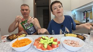 Мукбанг с риском для ЖИЗНИ! Вован оказал мне ЧЕСТЬ! ОГОЛОДАЛИ после долгой прогулки! Семейный ужин