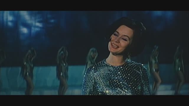 Будет жизнь у вас русалочки иной! Фрагменты из фильма "Старый знакомый". 1969 г.