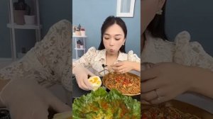 Мукбанг. Что едят китайцы. 🍣 большой сет