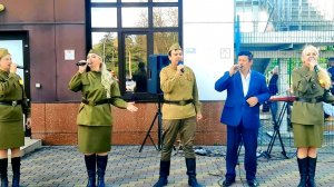 ДЕНЬ ПОБЕДЫ – ВЛАДИМИР ВОЛЫНКИН И ШОУ-ГРУППА «ВЕРНИСАЖ» 10.05.26г