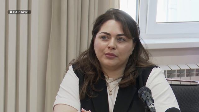 "Огородные герои" рискуют здоровьем: врачи предупредили дачников смотреть онлайн