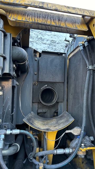 Komatsu PC400 под защитой GY1