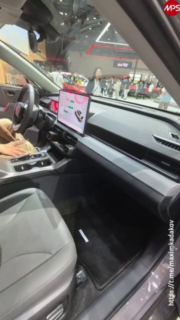 Toyota RAV4 6-го поколения: платформа TNGA, китайская сборка и цена как у Lada Vesta. Премьера 2026
