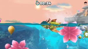 Игра Hungry Shark акулы лопают шарики.