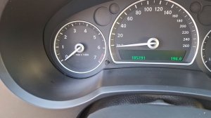 #220 SAAB 9-3: провёл влажную уборку в салоне