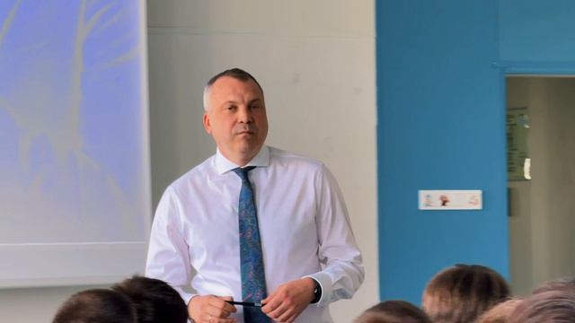 Открытый диалог со старшеклассниками школы №2101 в районе Фили-Давыдково смотреть онлайн
