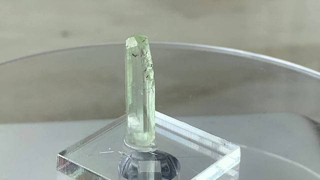 Кристаллы аквамарина и берилла