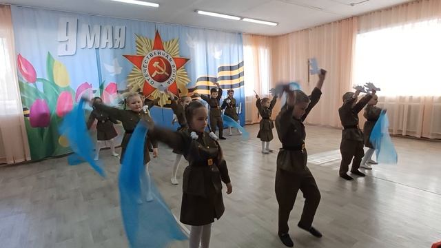 Музыкальная композиция "Нам нужен мир" смотреть онлайн