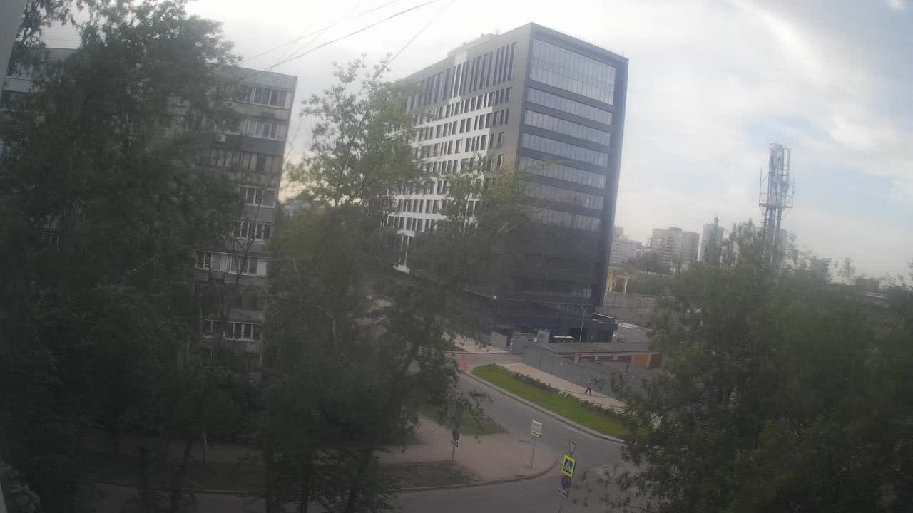 Город ЖивЁт-Пятница-начало