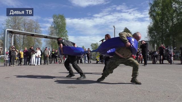 Мотоциклы – их стихия: Открытие мотосезона 2026 в Тихвинском и Бокситогорском районах смотреть онлайн