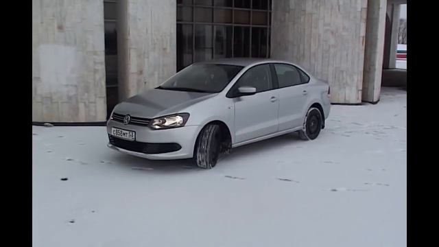 VOLKSWAGEN POLO И HYUNDAI SOLARIS НА ТРАССЕ — КТО ЛУЧШЕ?