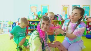 Диана и Рома Кто там за Дверью？! и другие Приключенчени