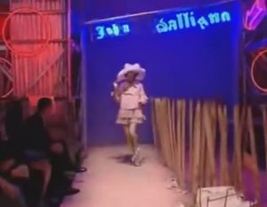 Показ женской коллекции John Galliano весна-лето 2008