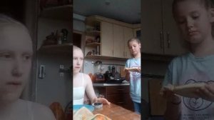 приготовили пиццу