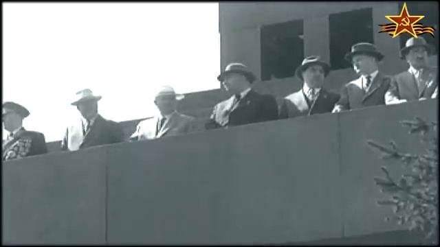 1 мая 1957г Москва Красная площадь Военный парад