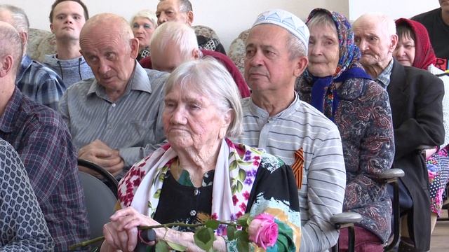 Работники УПРС в доме-интернате г. Нурлат