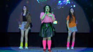 «Серые глаза» - поёт Елена Забигайло. Концерт «Русский хит 90-е»