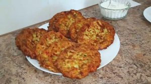 Овощные котлеты из кабачков с капустой.