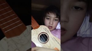 укулели