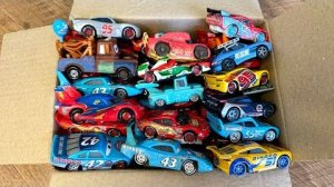 Маккуин на опасной трассе 😱 Самая безумная трасса Тачки! 🚗 Мультики для детей