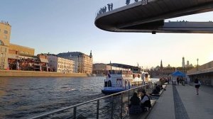 По волнам Москвы реки 🌊❤️