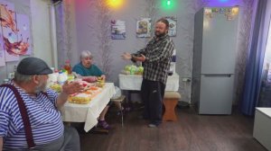 Получили пенсию заказали сыну продукты Всё дорого Показываем что мы купили