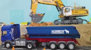 Игрушечные тракторы для детей 🚜 Фермерские грузовики и тракторы для малышей