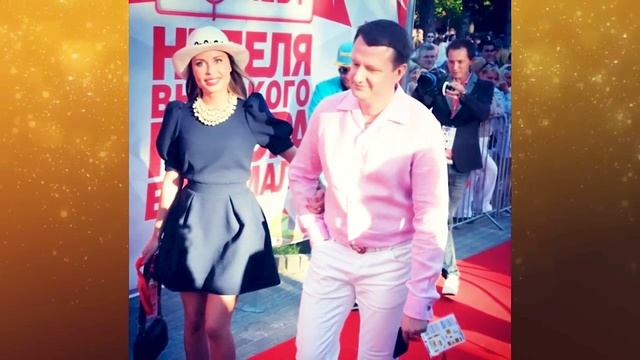 НИ МУЖА, НИ ДЕТЕЙ! Как живет сейчас Юлия МИХАЛКОВА из УРАЛЬСКИХ ПЕЛЬМЕНЕЙ_