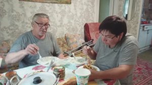 ЖИЗНЬ в ДЕРЕВНЕ: ГОТОВЛЮ ВКУСНО. ОБЕД после работы. МУКБАНГ. Поговорим