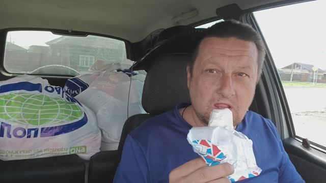 Влог/Деревня/МУКБАНГ/Еда на камеру /Мороженное/Перекус в машине /