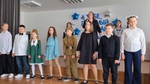 Биденюк Елизавета и вокальный ансамбль «Талисман», «Мир без войны»