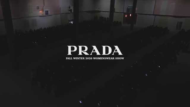 Показ женской коллекции Prada осень-зима 2026-2027