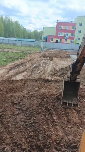 планировка и копка задним ковшом на jcb3cx , благоустройство территории 🏡#стройка #ярославль76 #JCB
