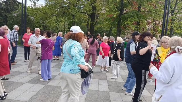 А ПЕРВОЕ СЛОВО ДОРОЖЕ ВТОРОГО ТАНЦЫ ХАРЬКОВ МАЙ 2026 смотреть онлайн