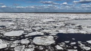 Ледоход на реке Лене