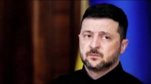 Бывший премьер-министр Украины заявил, что Зеленскому следовало бы уйти в отставку