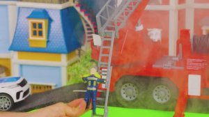 Пожарные спешат спасать горящий город! 🔥🧑🚒 Мультфильм для детей