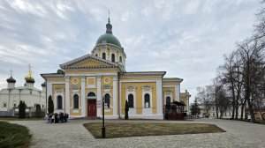 Собор Усекновения Главы Иоанна Предтечи — православный храм в кремле города Зарайска.