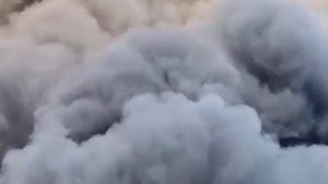 В игру по емкостям с ГСМ можно играть вдвоем.

В Запорожье российский ударный дрон зловеще влетел в