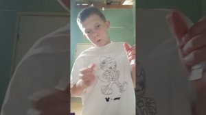 под краватью