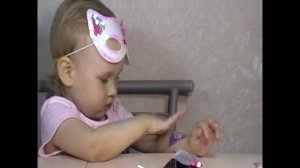 Шипучка Монстер Хай открываем и пробуем   Открываем киндер Смешарики