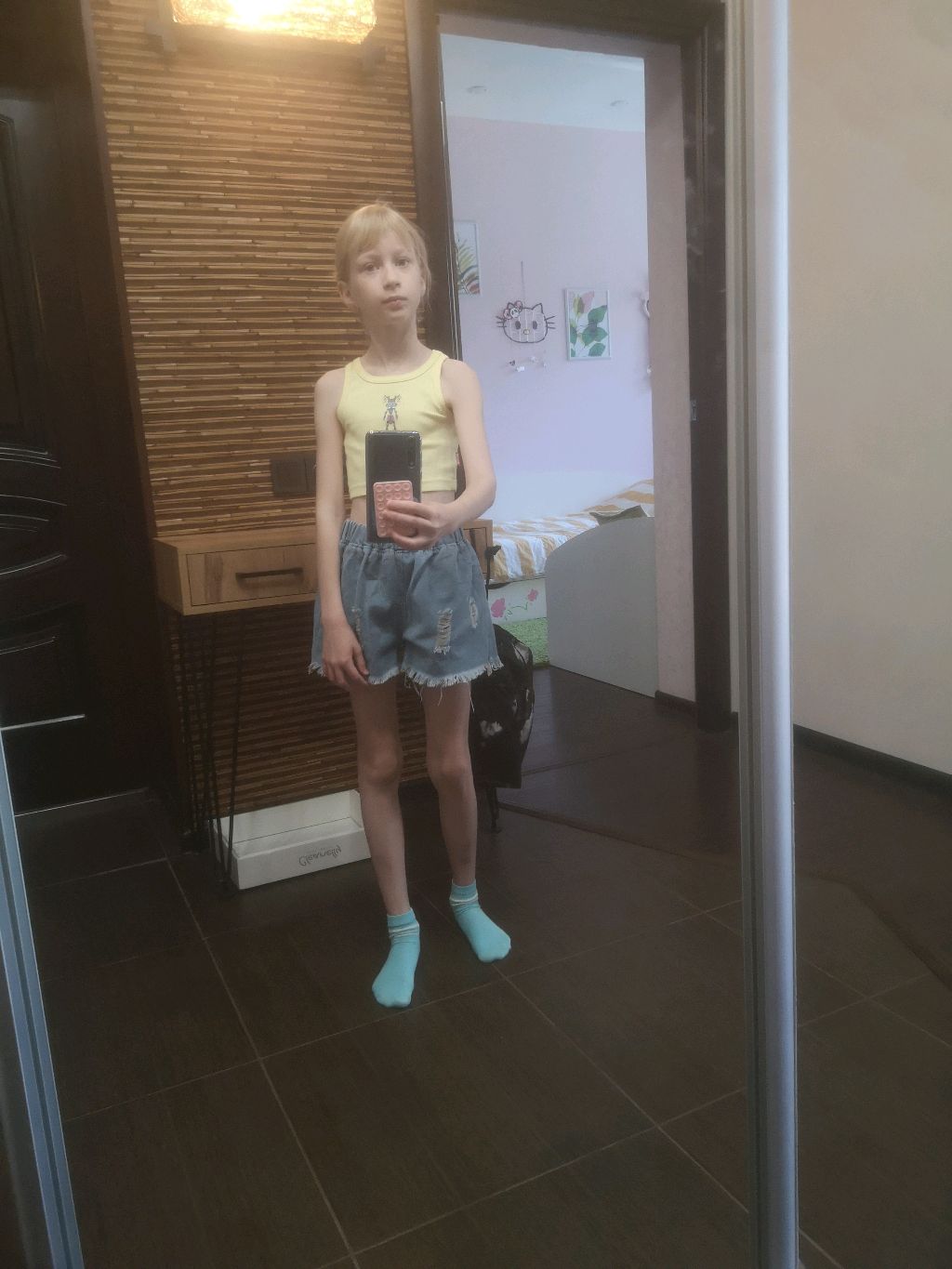Выполняю ваши НОРМАЛЬНЫЕ задания и танцую 💃